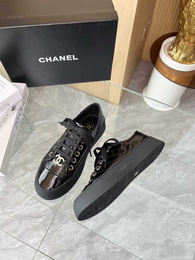 Ch**el sport shoes